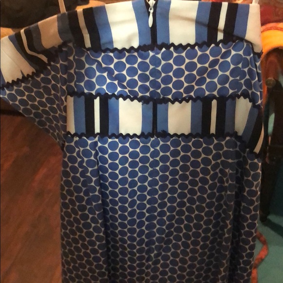 NWT DESIGNER DRESS - Picture 4 of 4